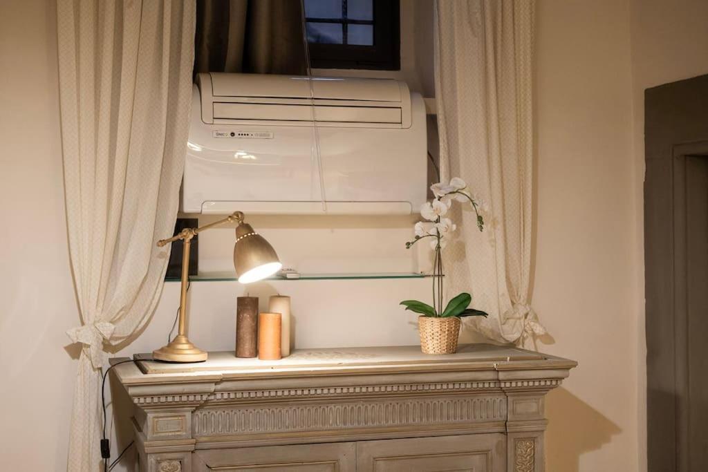 Unyca - Casa Isabelle Apartment Флоренция Екстериор снимка
