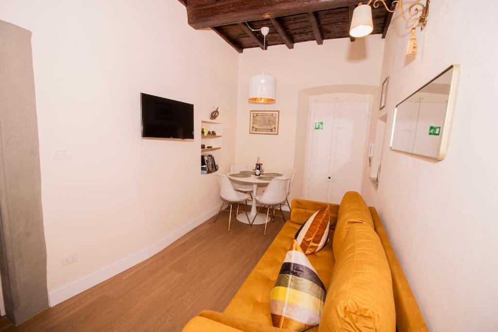 Unyca - Casa Isabelle Apartment Флоренция Екстериор снимка