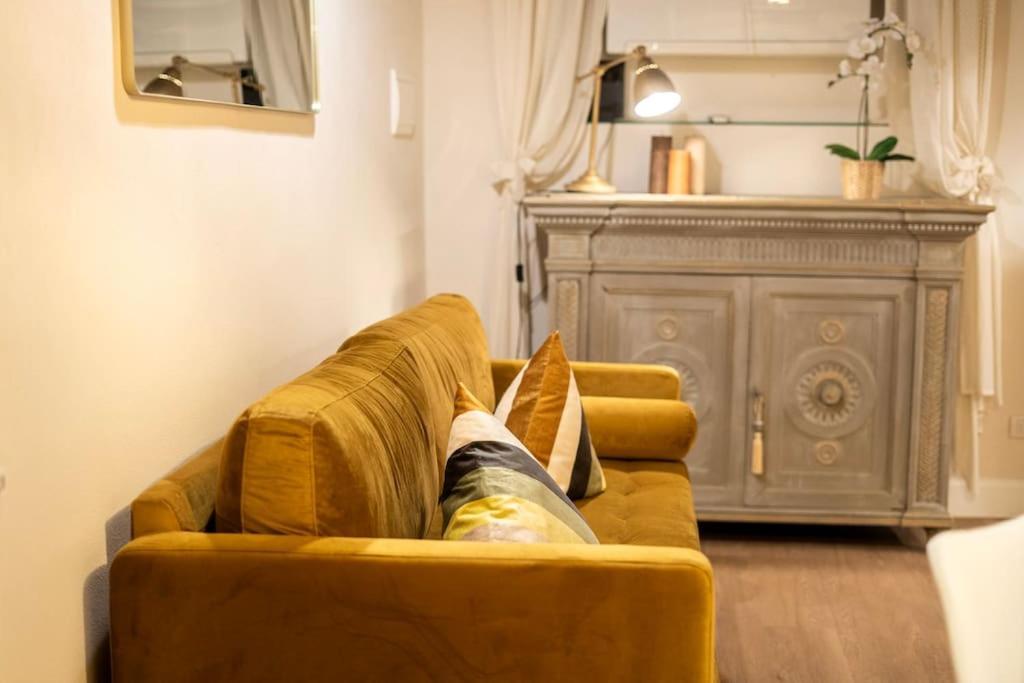 Unyca - Casa Isabelle Apartment Флоренция Екстериор снимка